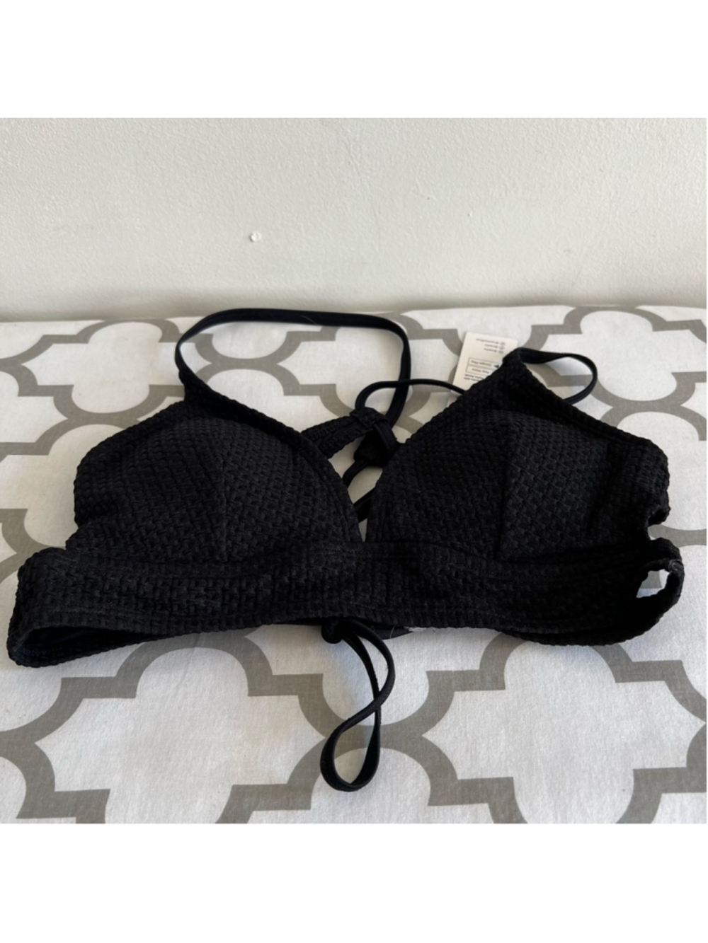 NWT Cupshe Black Waffle Knit Bikini Top M